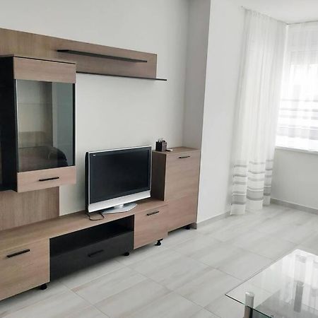 דברצן Plaza Apartman - City Center, Free Parking, Free Wifi מראה חיצוני תמונה